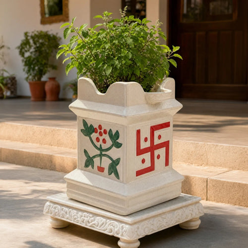 Pots & Planters